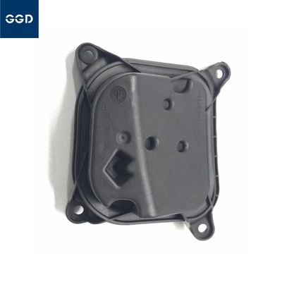 Factory Direct Price Car Headlight Cover 2016-2018 OEM Housing Base Headlight Dust Cover for Audi A6LC7PALEDSquare Dust Cover